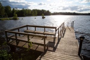 Pulahda uimaan Kinkamon Saunan laiturilta!